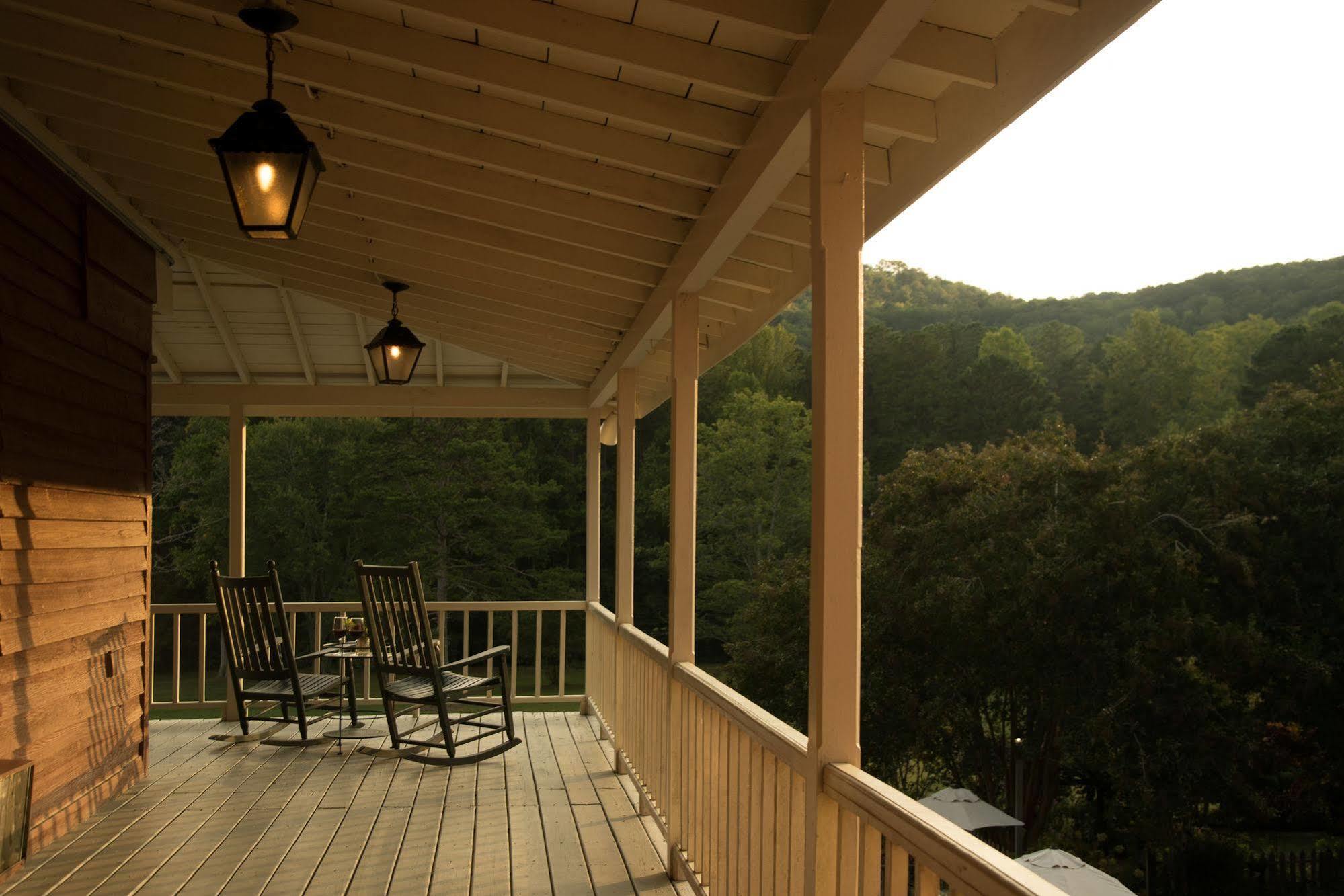 Glen-Ella Springs Hotel & Restaurant Clarkesville Экстерьер фото
